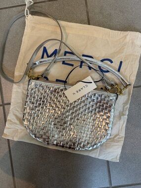 Clare V Silver Woven Crossbody petite Moyen Bag